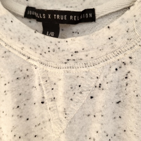 True Religion and Joan Smalls cream top size Large - Picture 6 of 9